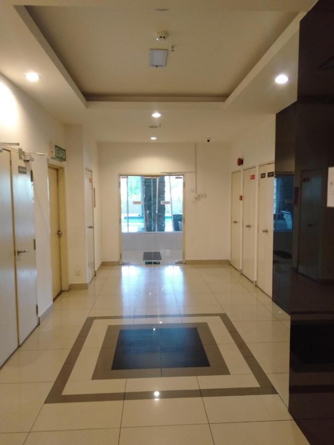 Risqi Apartment 2 Bedroom Wakaf Che Yeh Kota Bharu Exterior foto