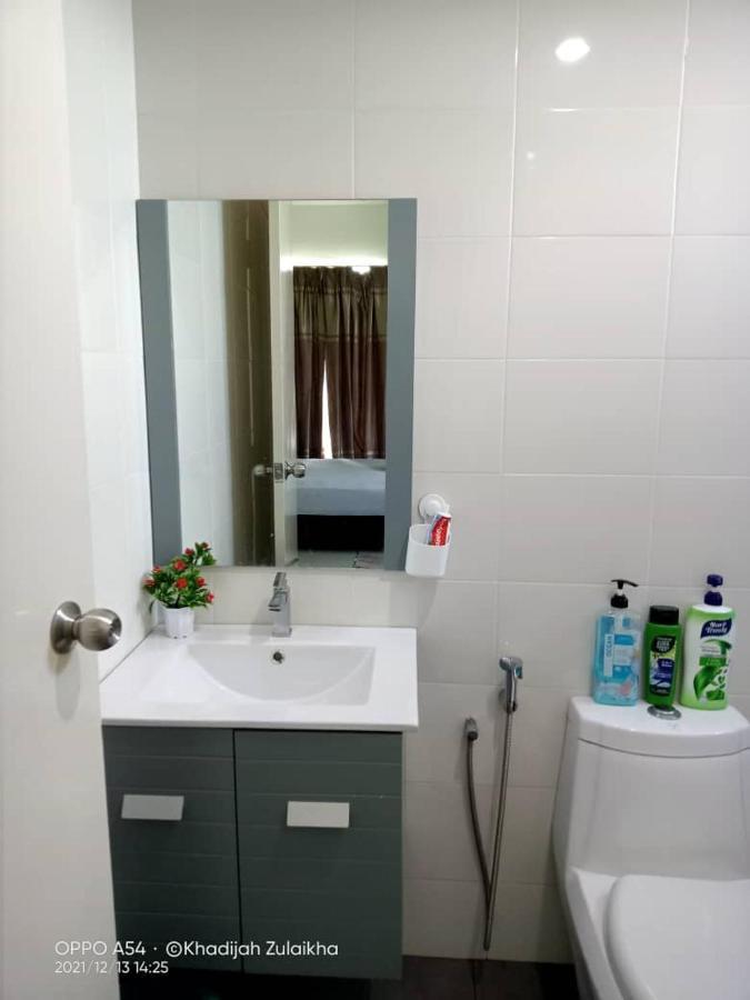 Risqi Apartment 2 Bedroom Wakaf Che Yeh Kota Bharu Exterior foto